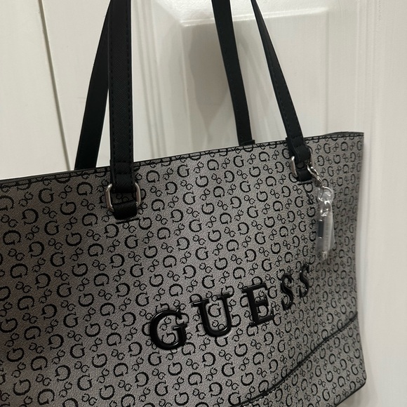 GUESS Monogram Black and Gray Tote Bag - Picture 1 of 6